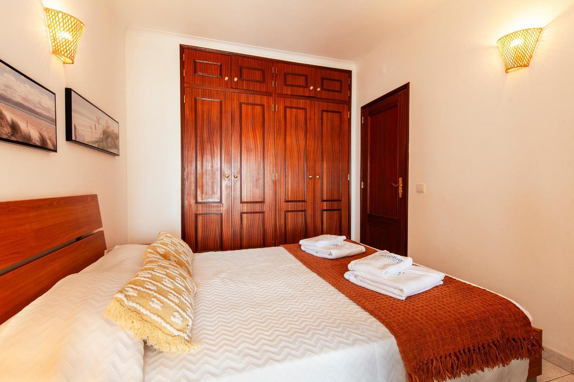 B37 - City Central Door Apartment Lagos Kültér fotó